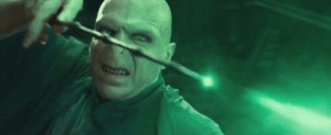 Confira Tudo Sobre as Relíquias da Morte em Harry Potter 2 Voldemort varinha das varinhas 1